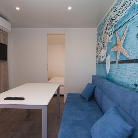 Mobile Homes And Apartments St,Denis Punat Extérieur photo