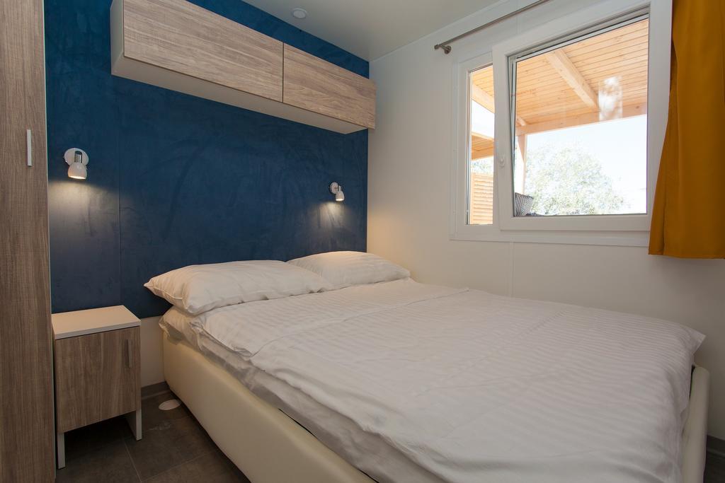 Mobile Homes And Apartments St,Denis Punat Extérieur photo